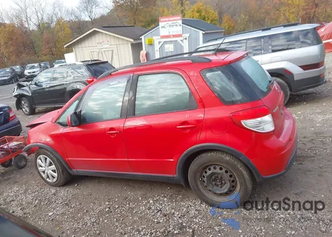 2011 Suzuki Sx4 Premium/Tech Valu Pkg (Nav) z USA, uszkodzony, nr VIN JS2YB5A32B6304939
